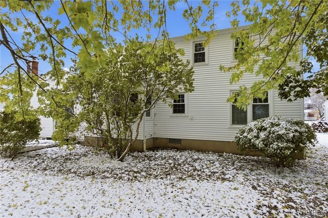 90 Swanson Terrace, Amherst, NY 14221