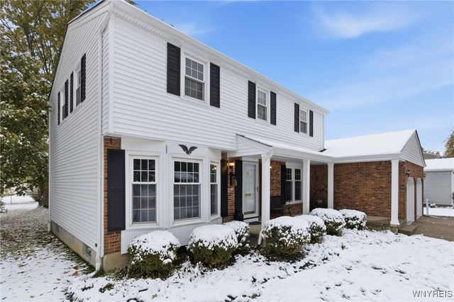 90 Swanson Terrace, Amherst, NY 14221