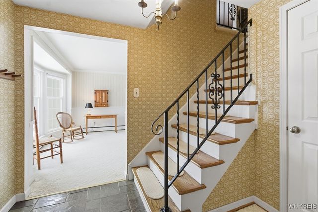 90 Swanson Terrace, Amherst, NY 14221