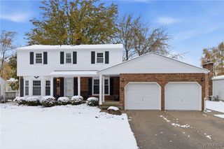 90 Swanson Terrace, Amherst, NY 14221
