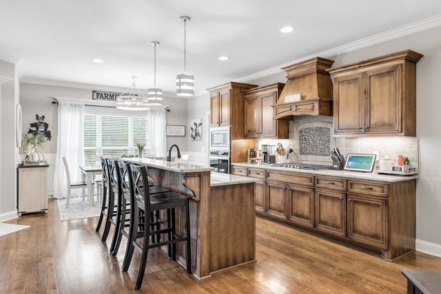 2727 Cherrydale Dr, Lebanon, TN 37087