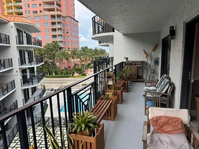 2029 N Ocean Blvd 403, Fort Lauderdale, FL 33305