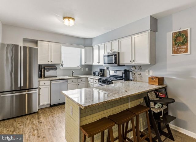 340 LINCOLN AVE, Bellmawr, NJ 08031