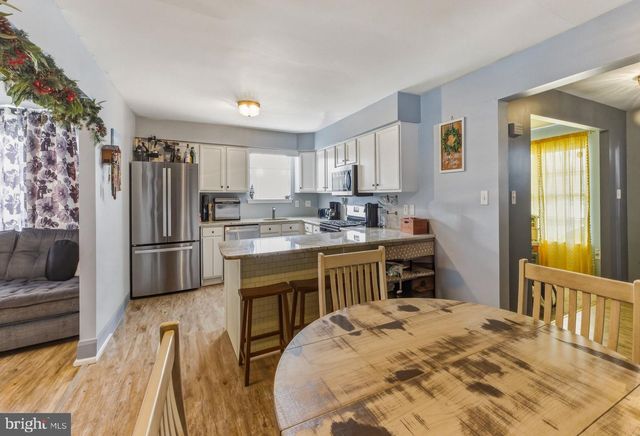 340 LINCOLN AVE, Bellmawr, NJ 08031