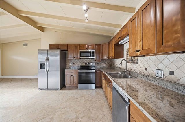 2715 INGOT PLACE, Sarasota, FL 34235