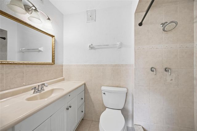 2715 INGOT PLACE, Sarasota, FL 34235