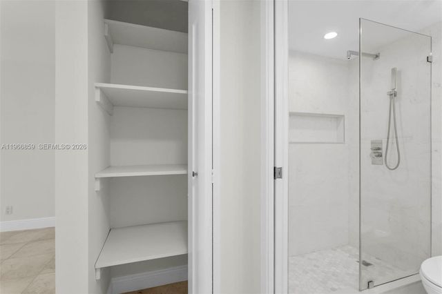 2655 Collins Ave 1607, Miami Beach, FL 33140