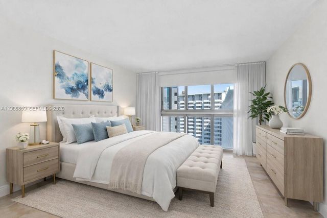 2655 Collins Ave 1607, Miami Beach, FL 33140