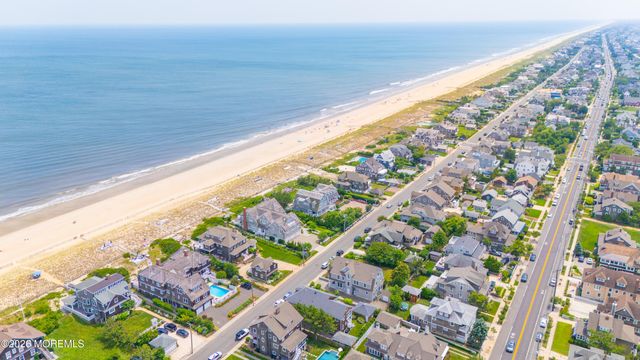 634 East Avenue, Bay Head, NJ 08742