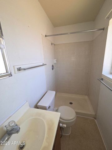 3321 W GROVERS Avenue, Phoenix, AZ 85053