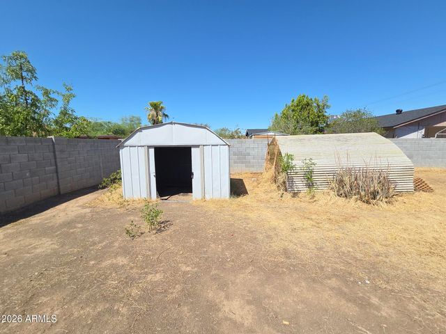 3321 W GROVERS Avenue, Phoenix, AZ 85053