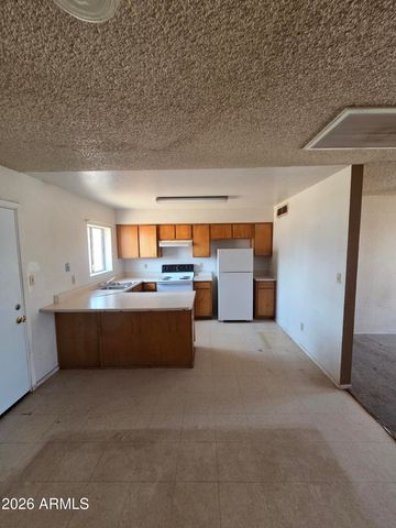3321 W GROVERS Avenue, Phoenix, AZ 85053