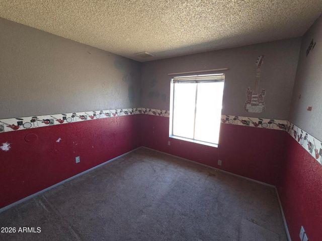 3321 W GROVERS Avenue, Phoenix, AZ 85053