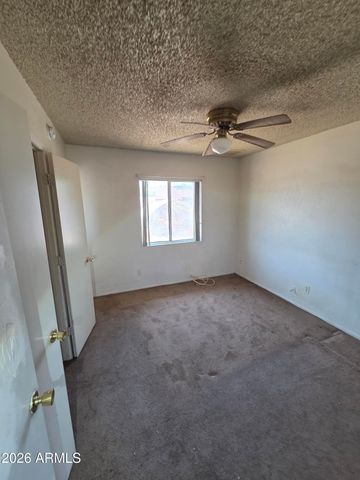 3321 W GROVERS Avenue, Phoenix, AZ 85053