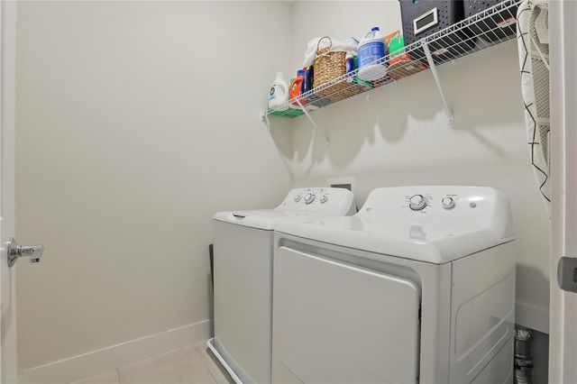 1462 BROOKDALE COURT, Oviedo, FL 32765