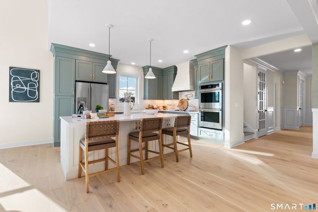 32 Summertime Circle, Stonington, CT 06379