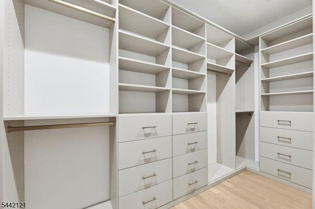 25 Beverly Rd, Madison Boro, NJ 07940