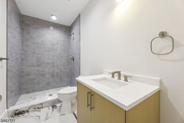 25 Beverly Rd, Madison Boro, NJ 07940