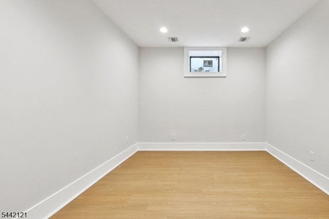 25 Beverly Rd, Madison Boro, NJ 07940