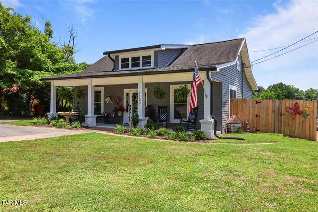 1100 King Springs Road, Johnson City, TN 37601