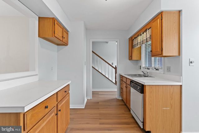1724 CREEK VISTA DR, New Cumberland, PA 17070