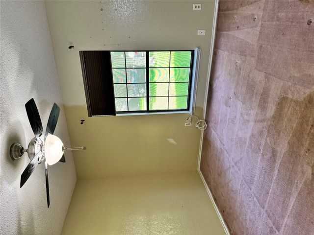 1000 Twin Creek DR, Pflugerville, TX 78660