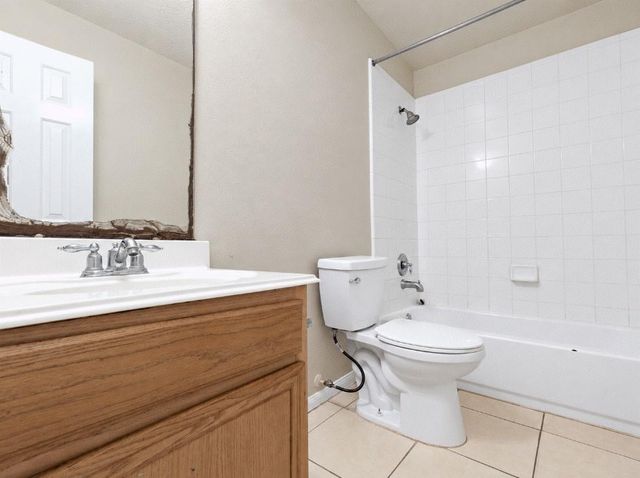 7015 Biton Drive, Houston, TX 77083