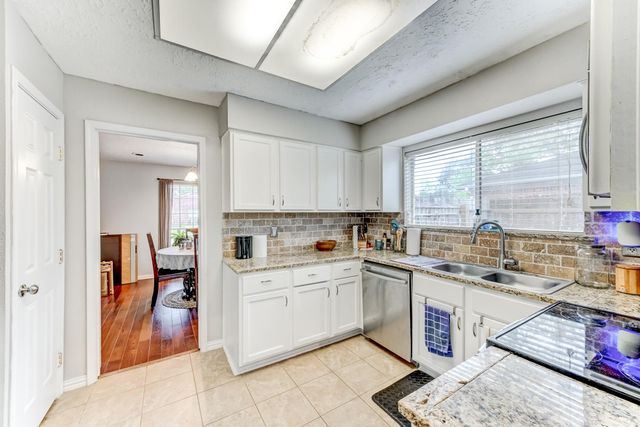 2507 Whispering Springs Drive, Spring, TX 77373