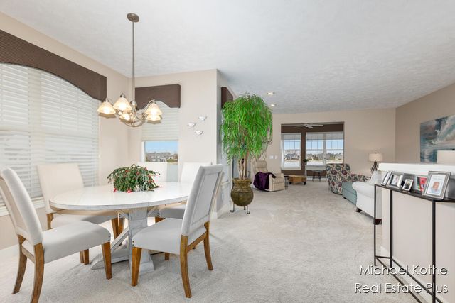 7443 Watermark Drive 32, Allendale, MI 49401