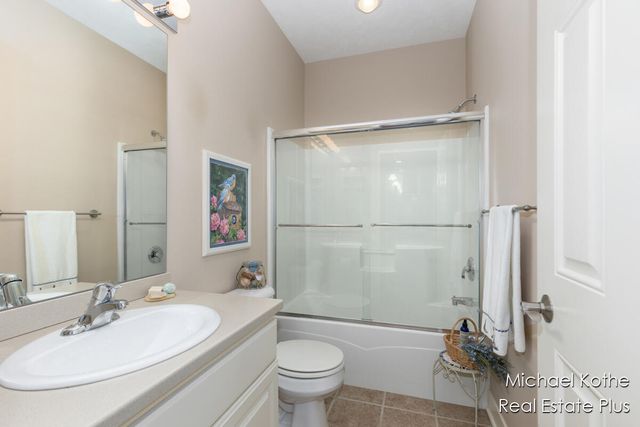 7443 Watermark Drive 32, Allendale, MI 49401