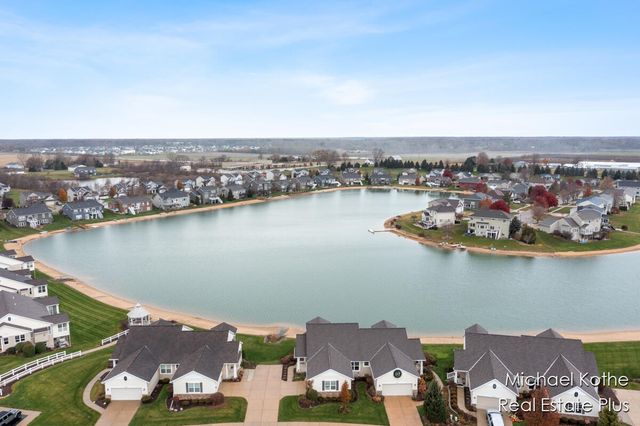 7443 Watermark Drive 32, Allendale, MI 49401