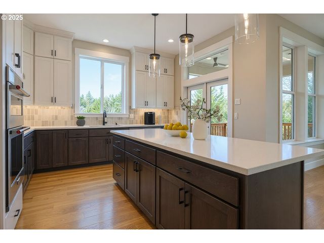 17747 Nw Layla Dr Lot 7, Portland, OR 97229