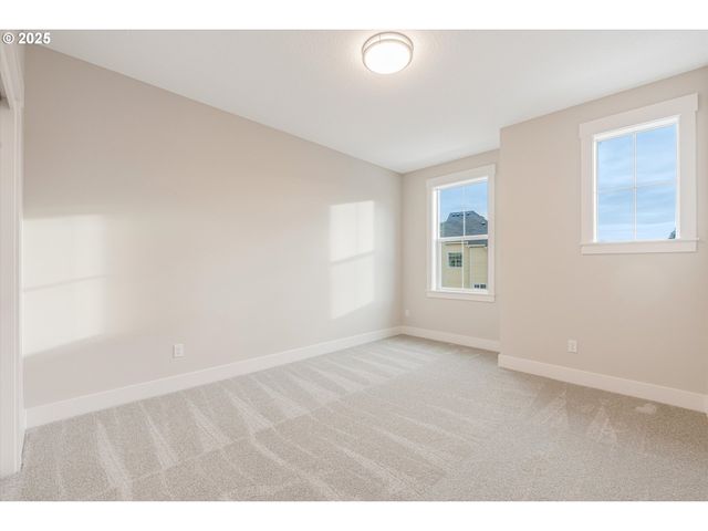 17747 Nw Layla Dr Lot 7, Portland, OR 97229