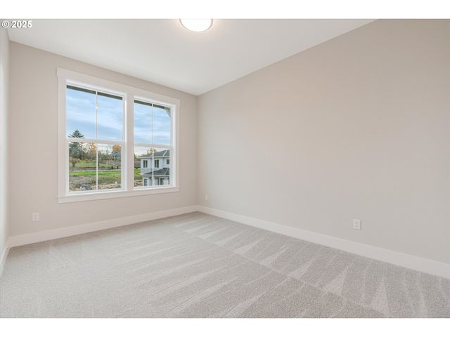 17747 Nw Layla Dr Lot 7, Portland, OR 97229