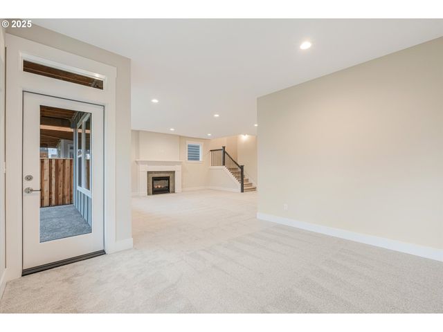 17747 Nw Layla Dr Lot 7, Portland, OR 97229