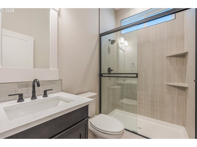 17747 Nw Layla Dr Lot 7, Portland, OR 97229