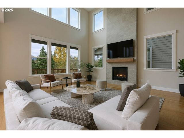 17747 Nw Layla Dr Lot 7, Portland, OR 97229