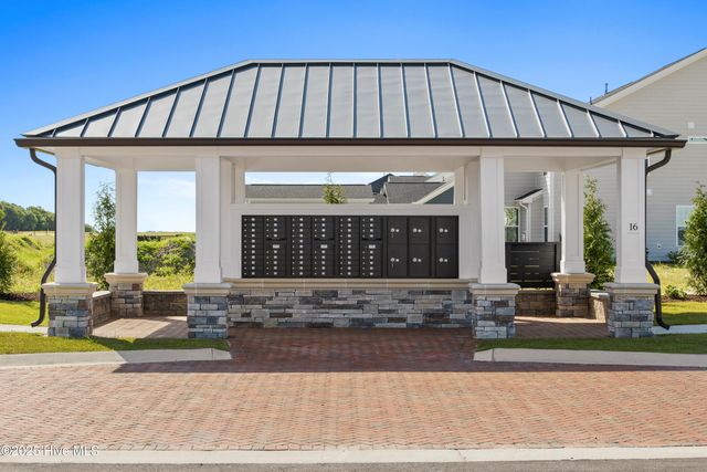 76 Solstice Way, Hampstead, NC 28443