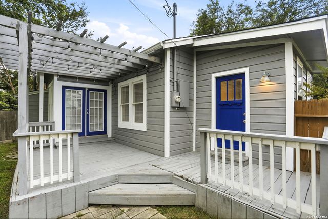 1502 W Elsmere, San Antonio, TX 78201