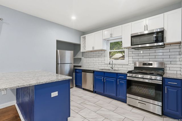1502 W Elsmere, San Antonio, TX 78201