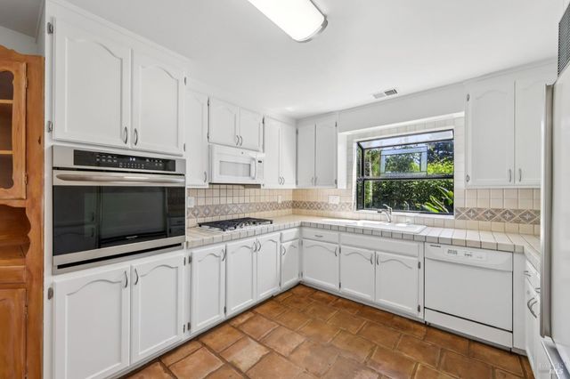 424 La Quinta Ln, Sonoma, CA 95476