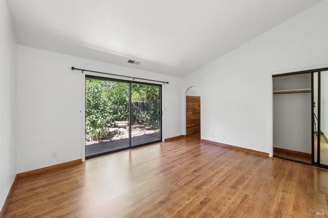 424 La Quinta Ln, Sonoma, CA 95476