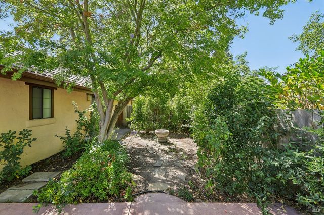 424 La Quinta Ln, Sonoma, CA 95476