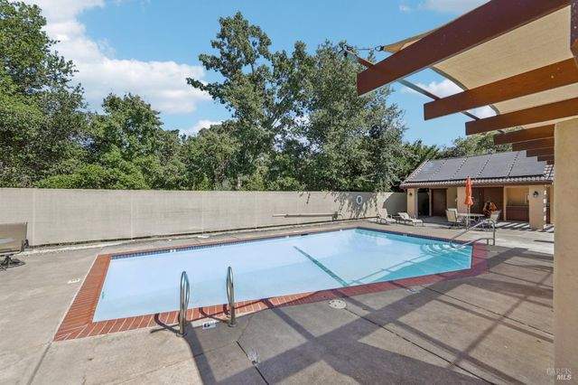 424 La Quinta Ln, Sonoma, CA 95476