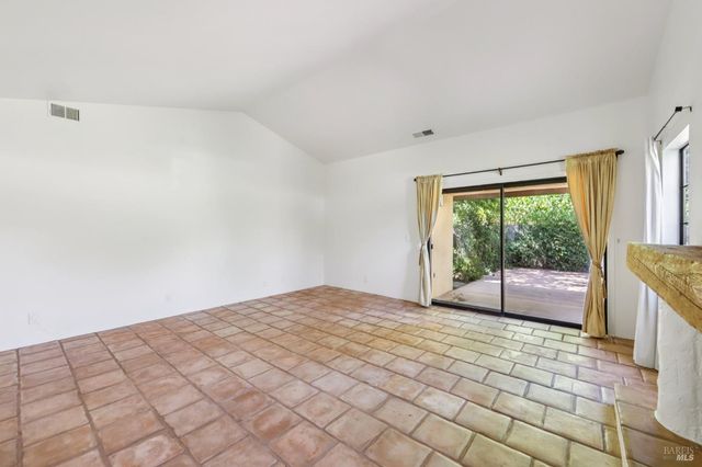 424 La Quinta Ln, Sonoma, CA 95476