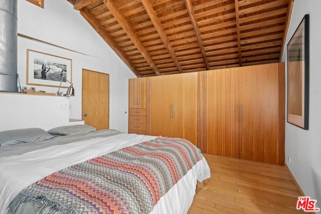 229 San Juan Avenue, Los Angeles, CA 90291