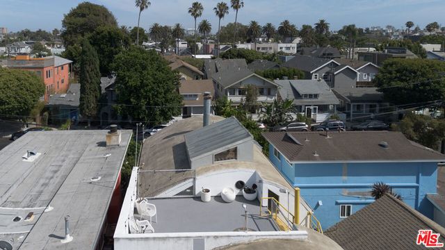 229 San Juan Avenue, Los Angeles, CA 90291