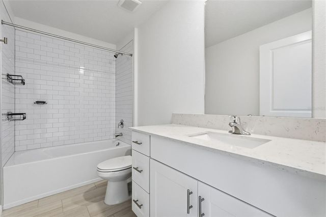 8808 BAY LEAF DRIVE, Parrish, FL 34219