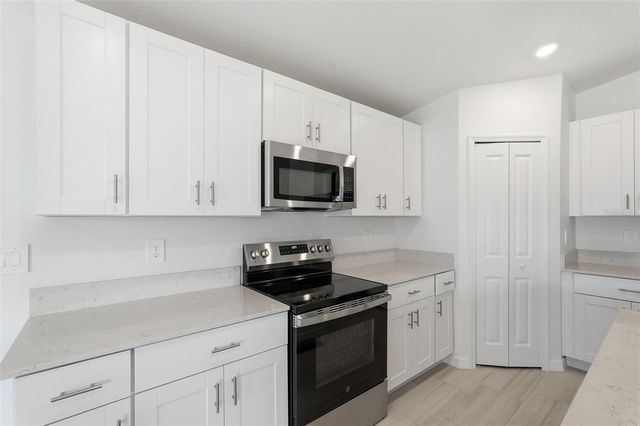 8808 BAY LEAF DRIVE, Parrish, FL 34219