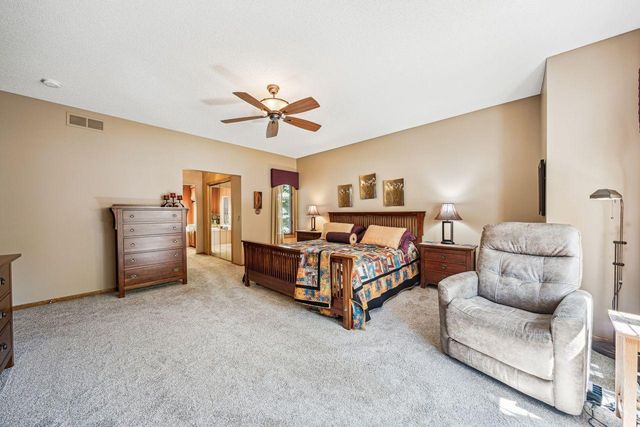 17142 Jonquil Avenue, Lakeville, MN 55044